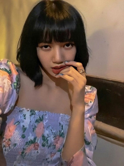 Chemisier Court à Fleurs Nombril et Manches Bouffantes Lisa BlackPink
