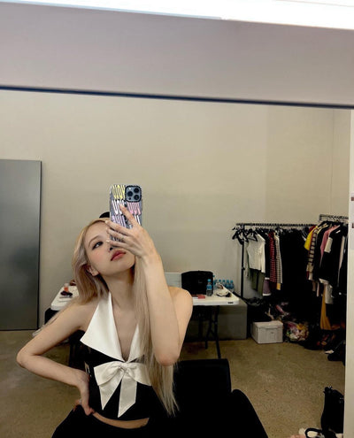 Crop Top Noir Noeud et Grand Col Blanc Rose Chaeyoung BlackPink Kpop