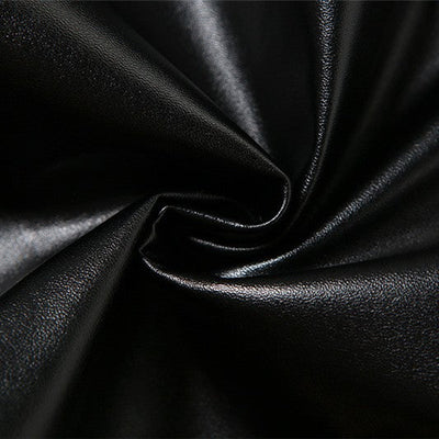 Haut Cuir Noir avec Fermetures Eclair Jisoo BlackPink Born Pink Tour