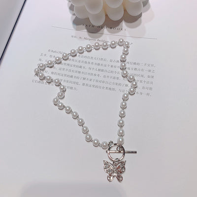 Collier Papillon à Strass et Perles Eunha Viviz Bijou Femme Mode Kpop