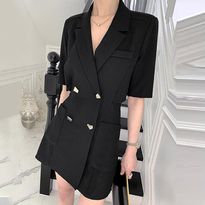 Col tailleur Chic Robe Noire Découpée dans le dos Jisoo BlackPink