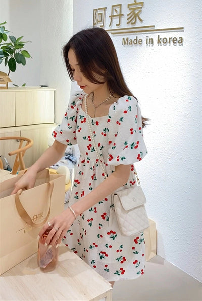 Yuqi Robe Cerise Mi-Longue Jupe Stage Boom 爆裂舞台 Recording