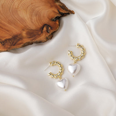 Boucles d' Oreille Coeur Nacre Torsade Doré Chuu Loona Mode Femme Bijou