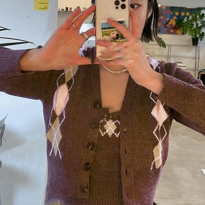 Cardigan Court en maille à Losanges Mode Coréenne Femme HeeJin LOONA