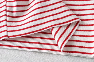 Débardeur Marinière Rouge Crop Top HyoJung Oh My Girl Mode Kpop Femme