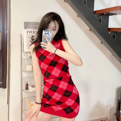 Pull Losanges Noir et Rouge Style Corée Seunghee Oh My Girl Mode Kpop