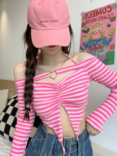 Crop Top Rose Bonbon Coeur Métal Chaeryeong Itzy Twenty MV Fan Meeting