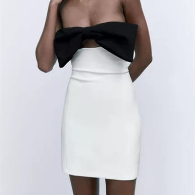 Robe Noire Décollette à Noeud Élégant Dos Nu Winter Aespa Mode Femme