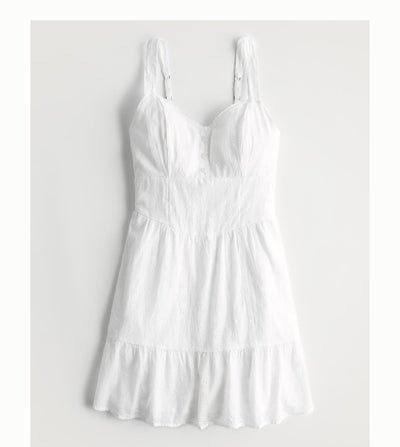 Robe Ete Blanche Bretelles Motifs Creux Fleurs Pétales Miyeon G Idle