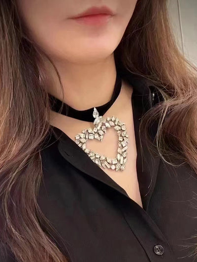 Collier Coeur Grande Taille Bijou Sakura LE SSERAFIM Fearless MV Kpop