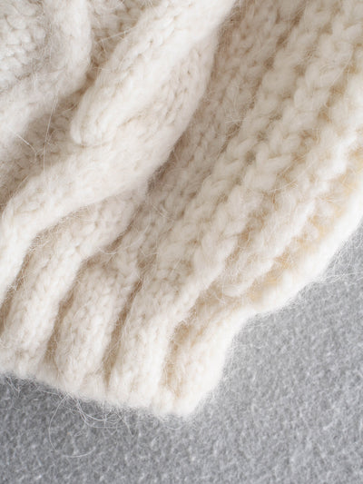 Pull Blanc Hiver Torsades et Manches Bouffantes Momo Twice Mode Femme