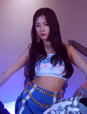 Miyeon Crop Top Unbothered Cloud Nuages Coeur KDA More G Idle Mode Kpop