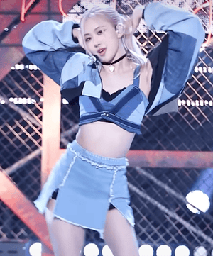 Soutien Gorge Club Exx Rose BlackPink Pretty Savage Live Stage Music Core