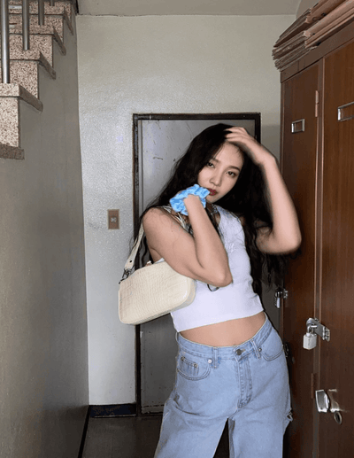 Débardeur Curetty Joy Red Velvet Top Brodé en Coton Blanc Kpop Mode