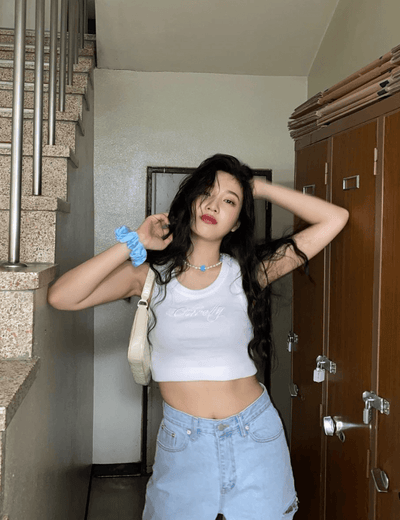 Débardeur Curetty Joy Red Velvet Top Brodé en Coton Blanc Kpop Mode
