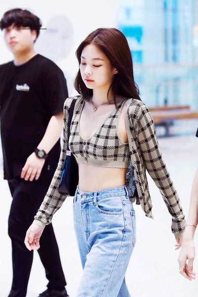 Ensemble Jennie Kim Veste Cardigan en Maille à Carreaux Black Pink