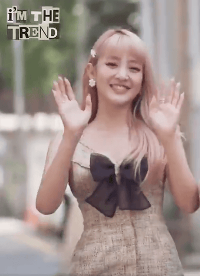 Robe Tweed Avec Noeud Minnie G Idle Glance Fashion TV I M the Trend KPop