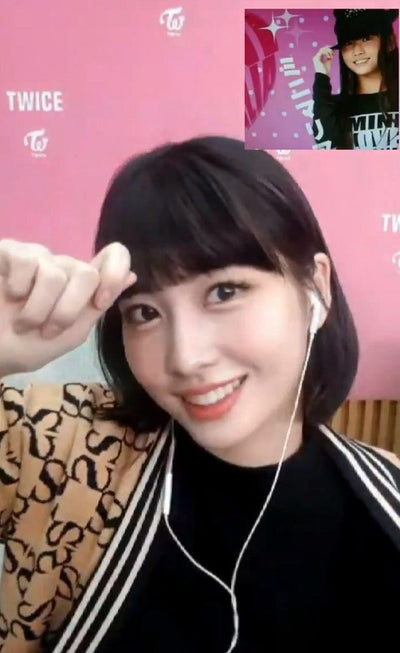 Veste Cardigan Réversible Lettre S en Maille Grande Encolure Momo Twice