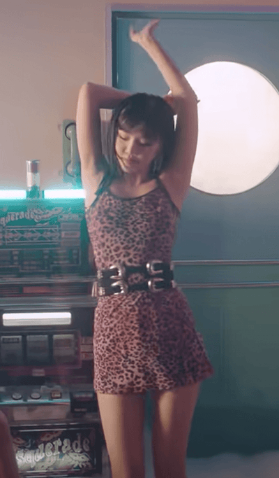 Robe Imprimé Léopard Rose Soojin (G)I-DLE Dum Di Dum Di MV (여자) K Pop