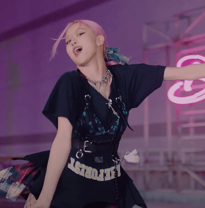 Tee-Shirt Wake Forest Rosé BLACKPINK Lovesick Girls Vetement de Sport