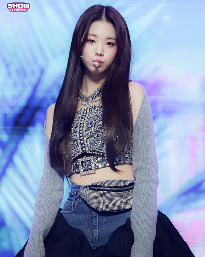 Banane Strass Scintillant avec chaîne Love Dive Show Champion Ive Wonyoung