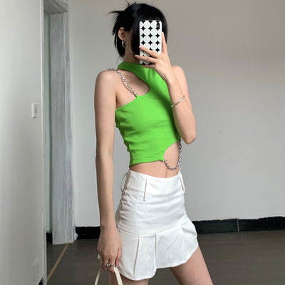 Crop Top Irrégulier Vert Avec Deux Chaines Huening Bahiyyih Kep1er Up! MV