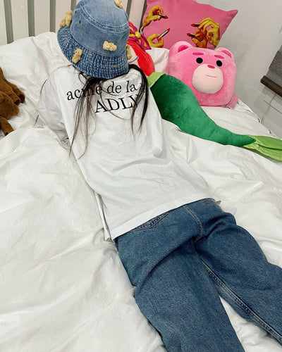 Bob en Jean Avec Ours en Peluche Dessus YooA Oh My Girl Chapeau Mignon