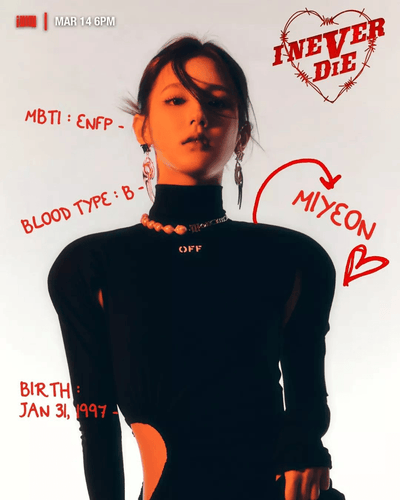 Boucle d' Oreille Flamme et Lettre M Bijoux Mode Kpop Miyeon G I Dle