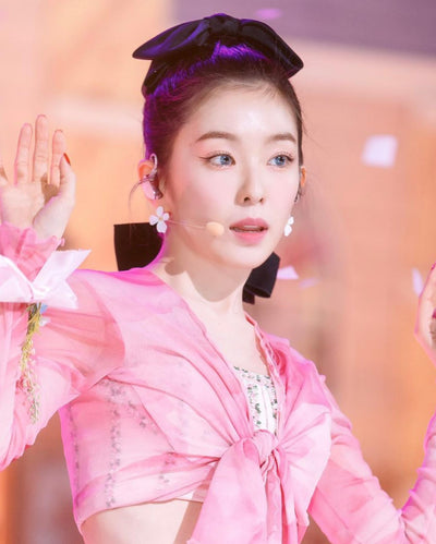 Boucles D'oreilles Fleur 4 Pétales Irene Red Velvet Feel My Rythm MV Kpop