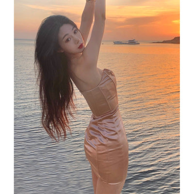 Robe Satin Rose Bustier Sexy Chic Taeyeon MC Queendom 2 Girl Generation