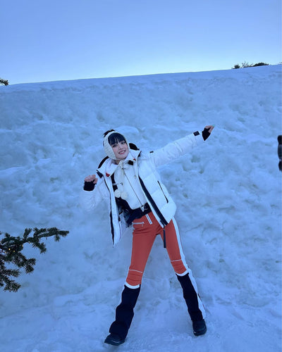 Protège Oreilles Hiver Serre Tette en Laine avec Pompon Minnie G I dle