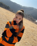 Cardigan Tricot Rayures Orange Noir Lia Itzy Mode K Pop