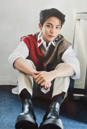 Chemise Blanche Symboles Abstrait Oeil Jongho ATEEZ Mode Coréenne