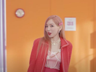 Collier Orbe Ronde et Anneau Avec Croix Strass Perles Taeyeon Weekend MV