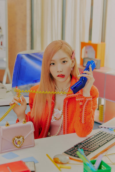 Collier Orbe Ronde et Anneau Avec Croix Strass Perles Taeyeon Weekend MV