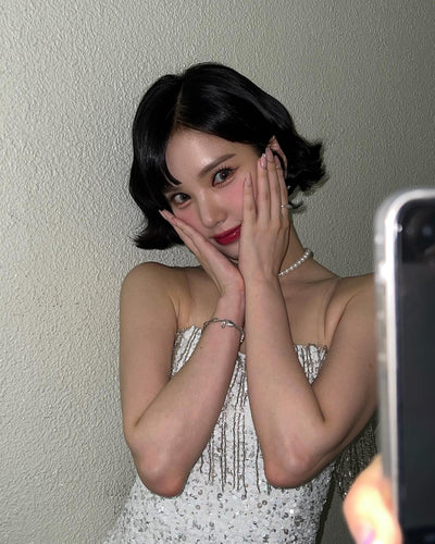 Collier Papillon à Strass et Perles Eunha Viviz Bijou Femme Mode Kpop