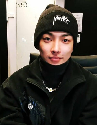 Collier Tulipe et Pétales Multicolor Smiley Peace Hongjoong ATEEZ Bijou