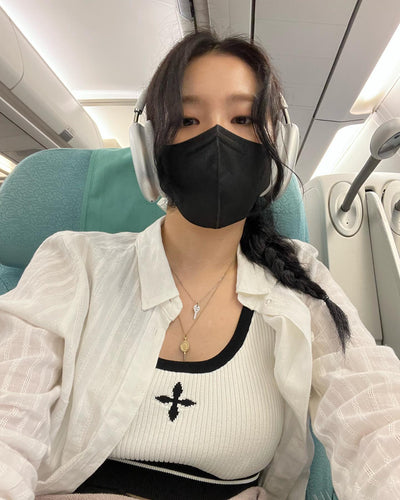 Crop Top Blanc et Noir Croix Style Casual Seulgi Red Velvet Mode Kpop