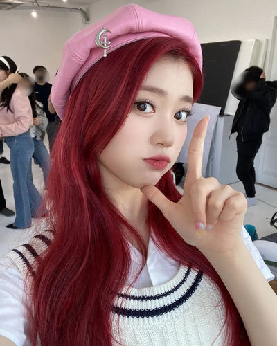 Crop Top Epais Sport Blanc Rayures Noir Xiaoting Kep1er Mode Corée