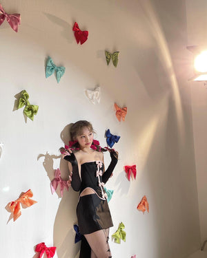 Crop Top et Manches Noir avec Rubans Rose Nayeon Twice POP! MV Solo