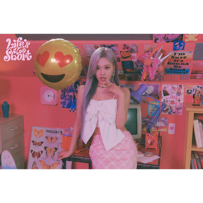 Crop Top Grand Noeud Blanc NingNing Aespa Life is Too Short Mode Ete