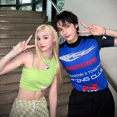 Crop Top Irrégulier Vert Avec Deux Chaines Huening Bahiyyih Kep1er Up! MV