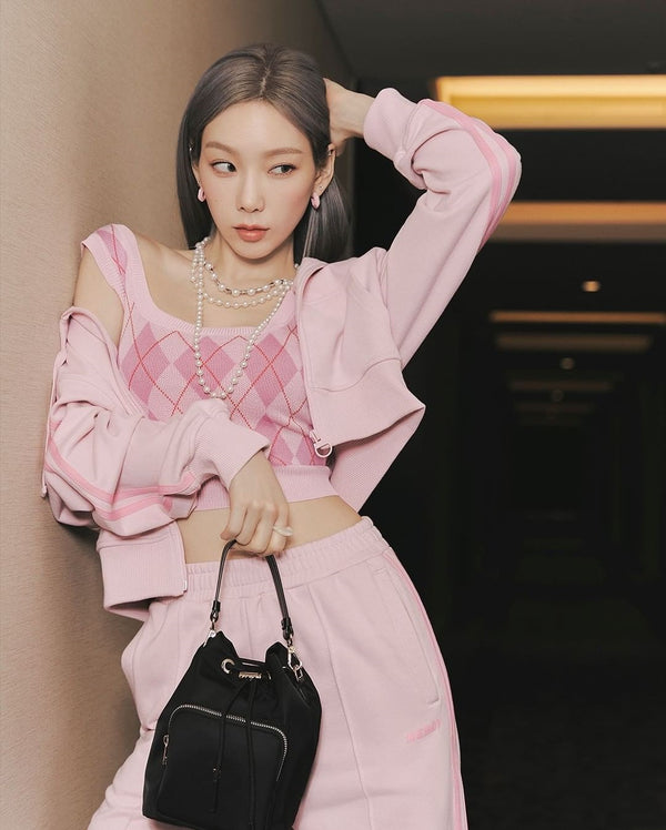Crop Top à Losange Rose Sexy Taeyeon Tenue Casual Sportswear Mode Kpop