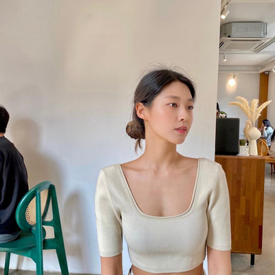 Crop Top Manches courtes et Col en U T-Shirt Femme Seolhyun AOA Kpop