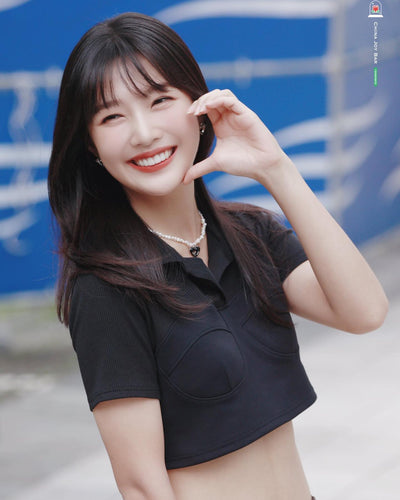 Crop Top Manches Courtes Coutures Apparentes Joy Red Velvet Mode Femme