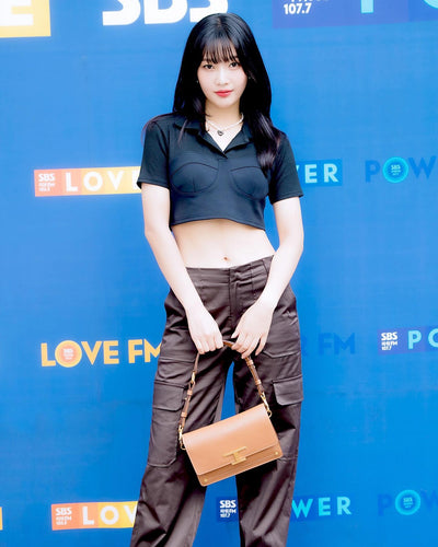 Crop Top Manches Courtes Coutures Apparentes Joy Red Velvet Mode Femme