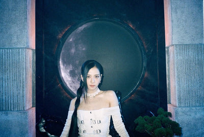 Crop Top Manches Longues Voile Elegant Harnais Jisoo BlackPink Pink Venom MV