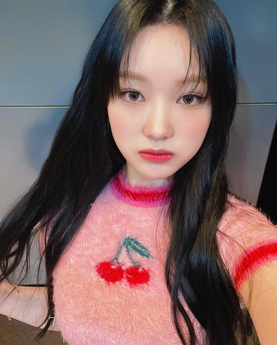 Crop Top Sweat Cerise Rose Miso DreamNote Mode Coreenne Kpop Mnet