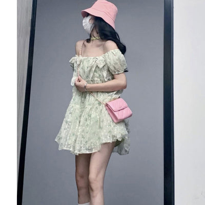 Robe Verte à Voiles et 2 Noeuds Motif Fleurs Miyeon MC MCountdown G Idle