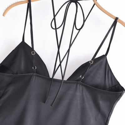 Nuisette Sexy Satin Noir à Bretelles et Lacet Central Minnie G IDLE NXDE